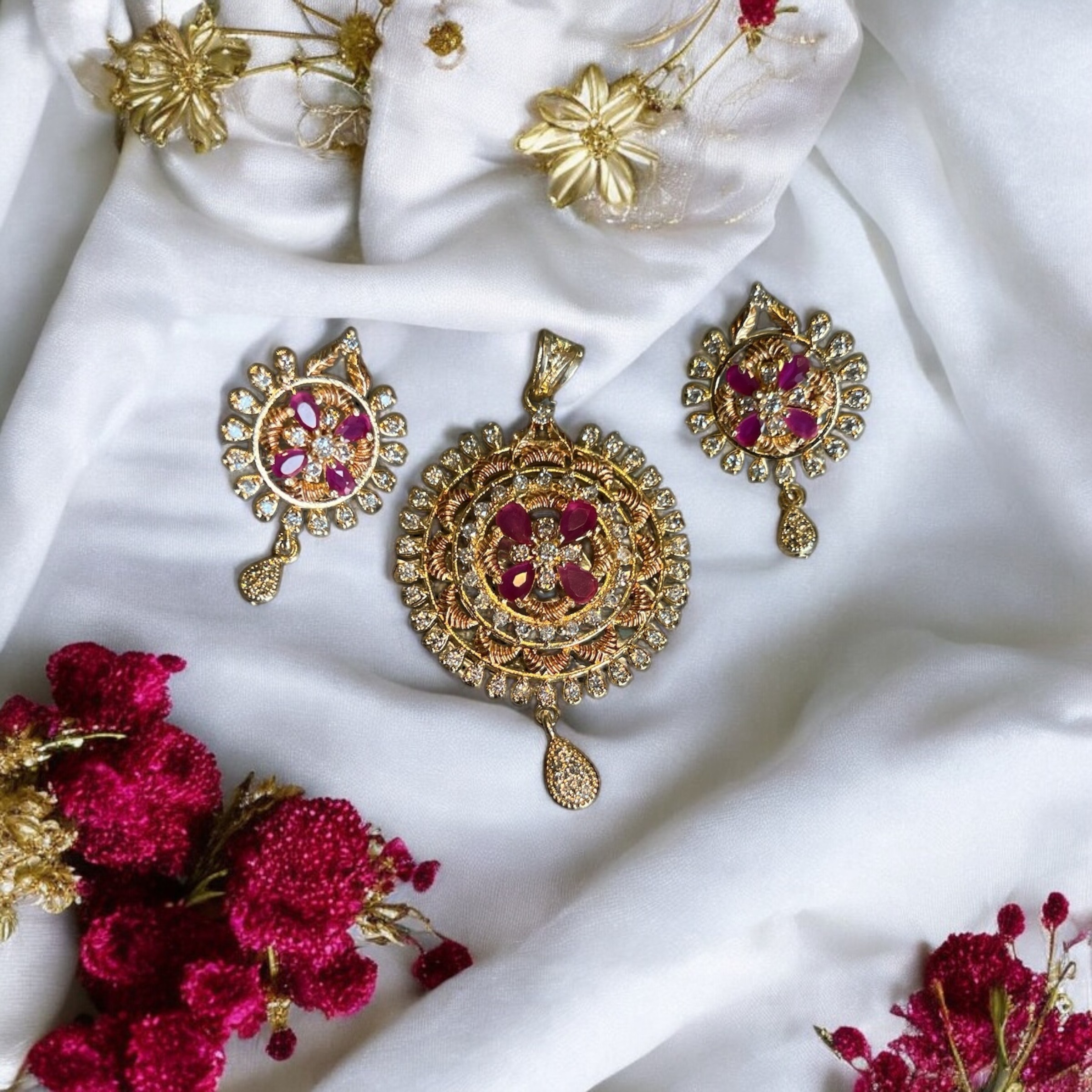 Indian Pendant Set